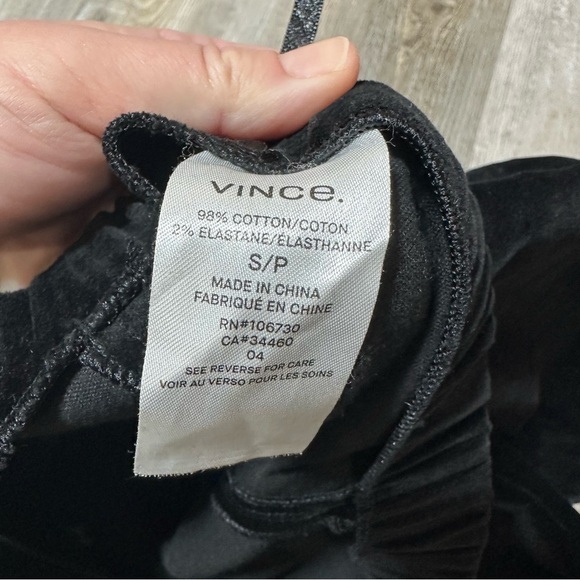 Vince Pull-On Split Hem Velvet Ankle Pant in Black Size Small - Picture 6 of 9